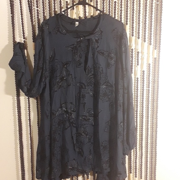 Free People Tops - Free people Blouse/Dress